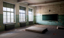 50s_Abandoned_school_1.jpg