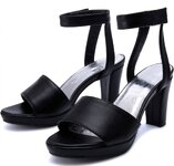 Sandals.jpg