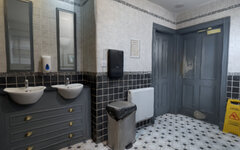 50s_realrooms_Pub_Toilets_4.jpg