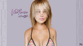 Victoriahairstyleshort.png