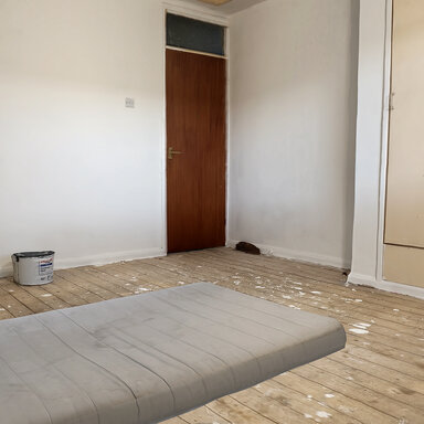 RealRooms Decorating Empty Room (VR version)